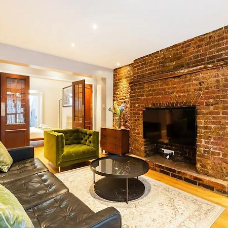 Stylishly Large Camden Apartment B1 伦敦 外观 照片