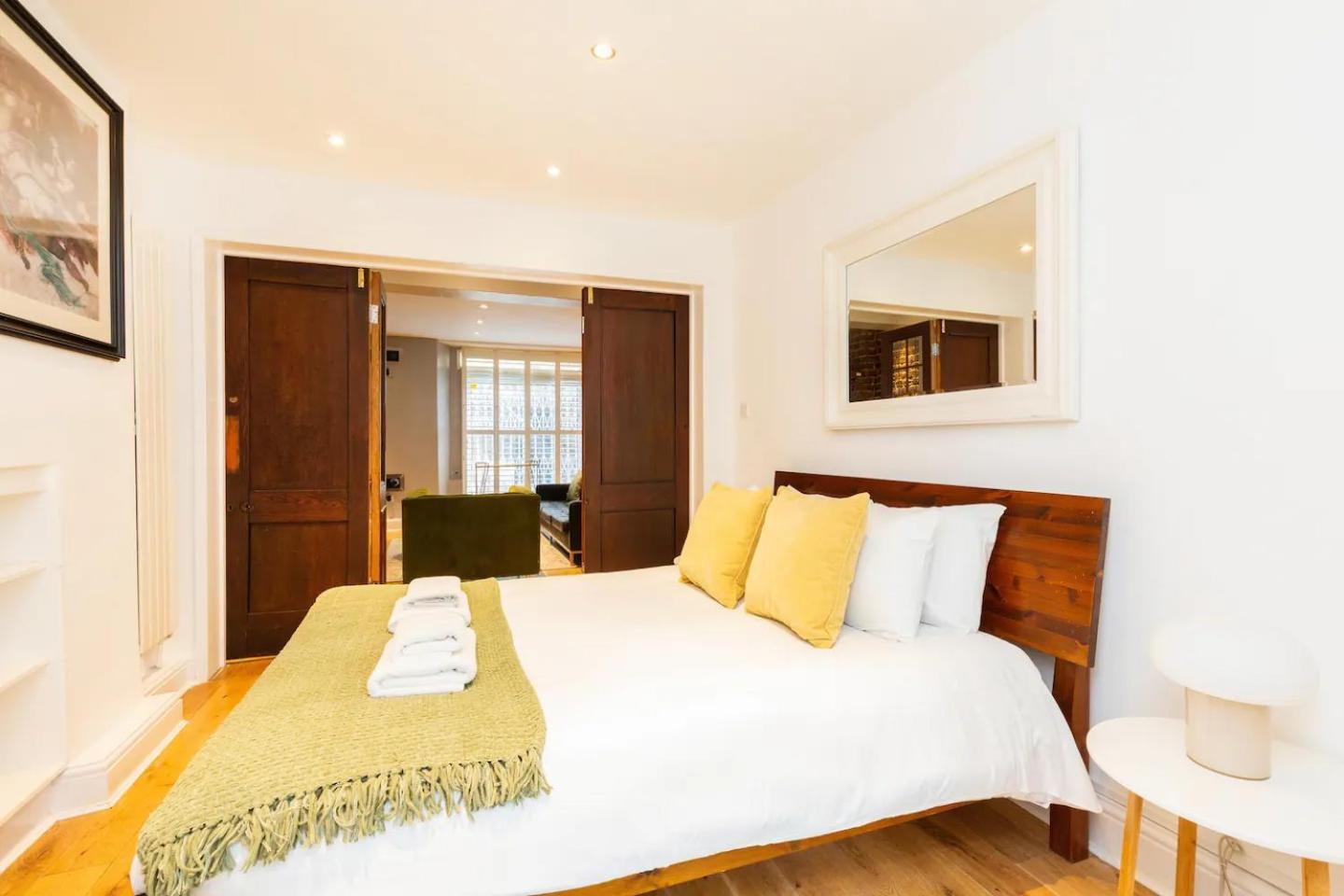 Stylishly Large Camden Apartment B1 伦敦 外观 照片